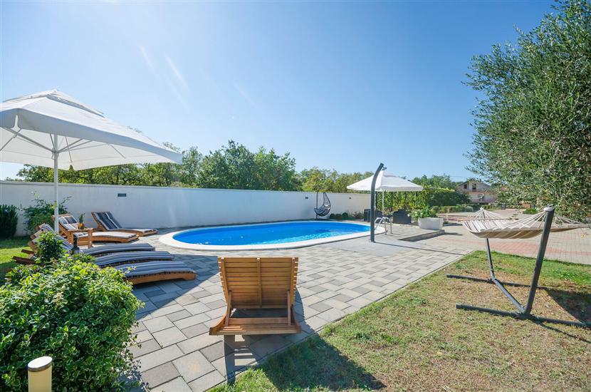 House Leonardo