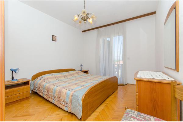 Apartment A1, for 8 persons