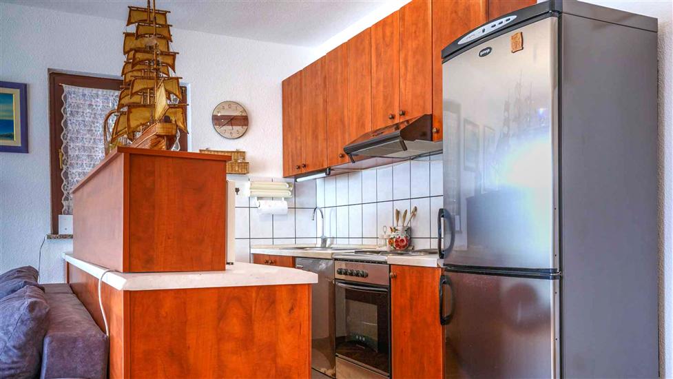 Apartment A1, for 6 persons