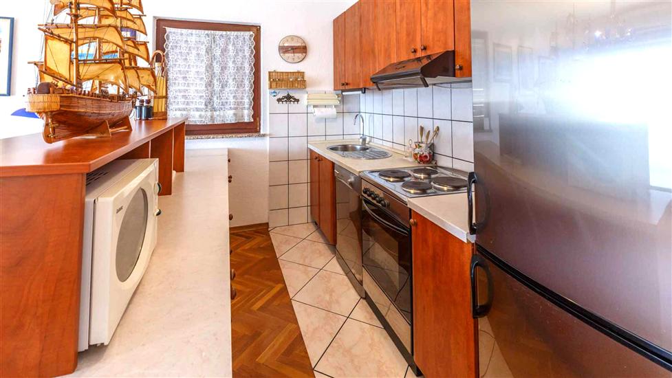 Apartment A1, for 6 persons