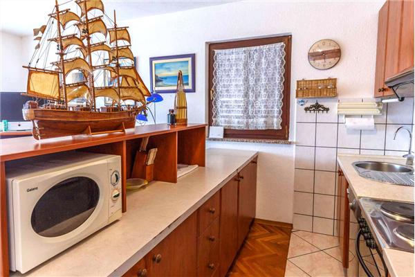 Apartment A1, for 6 persons