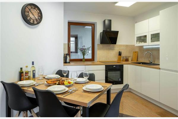 House K1, for 10 persons