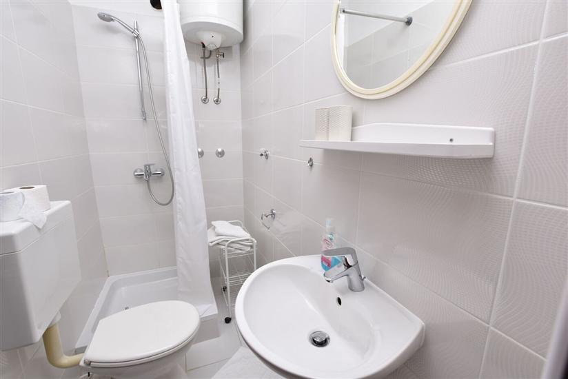 Room S4, for 2 persons