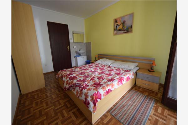 Lägenhet A1, för 7 personer