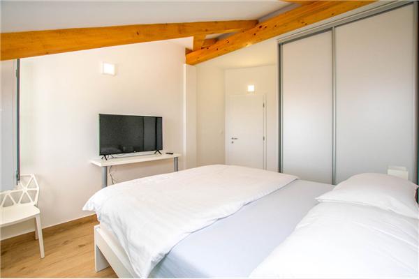 House K1, for 8 persons