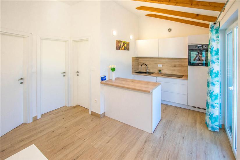 House K1, for 8 persons