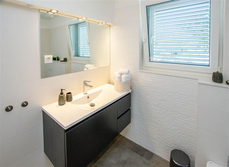 House K1, for 8 persons