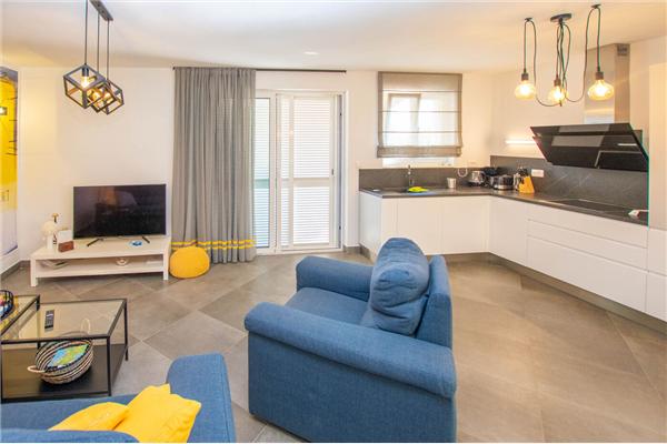 House K1, for 8 persons