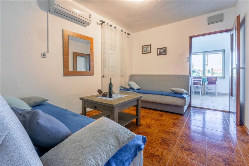 Apartment A2, for 4 persons