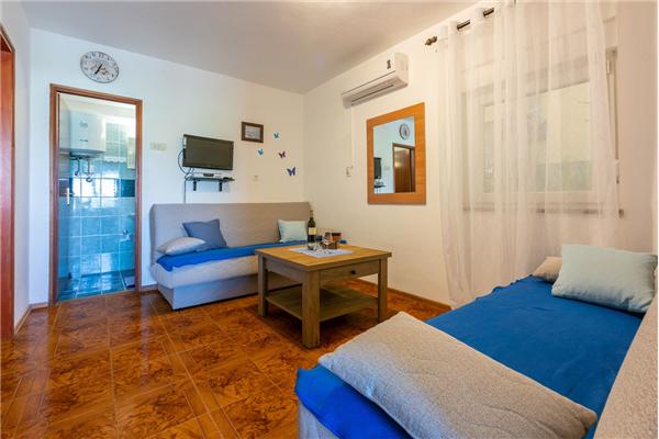 Apartment A2, for 4 persons