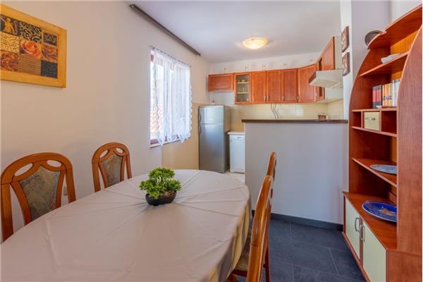 Apartment A1, for 4 persons