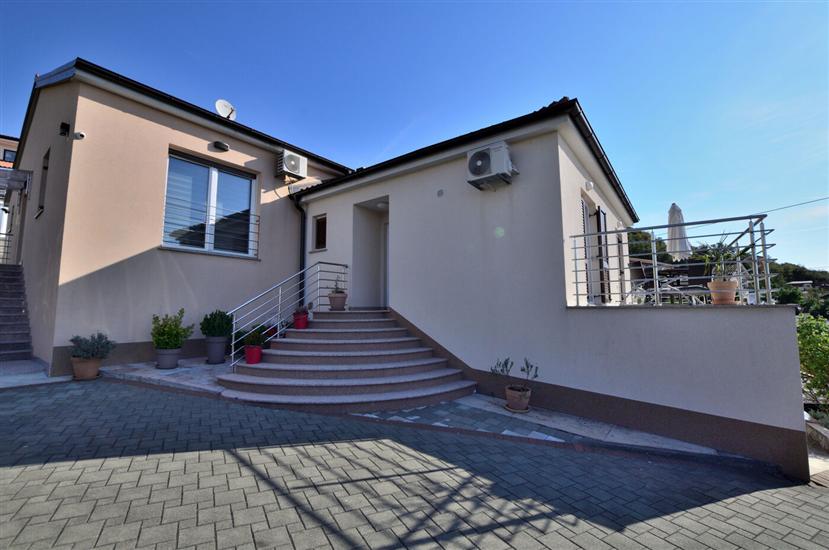 Apartments Golden hour