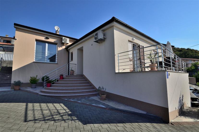 Apartments Golden hour