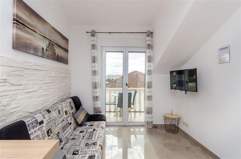 Apartment A2, for 3 persons