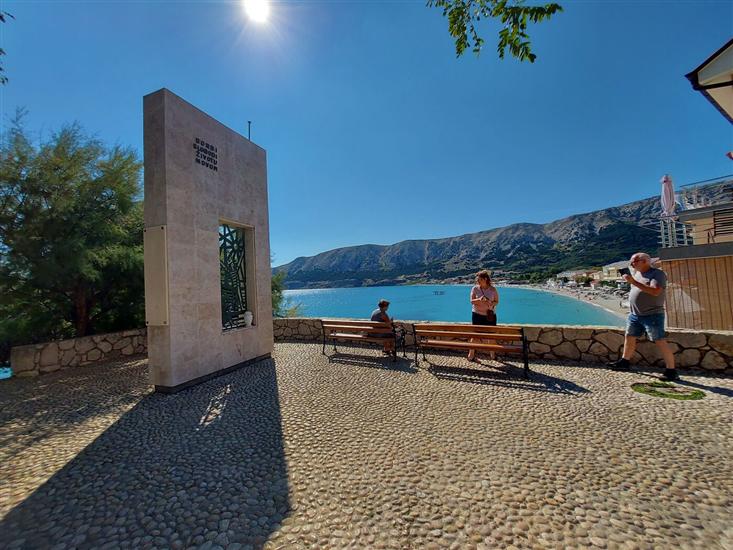 Apartments and Room Boris