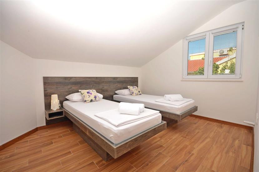 Apartment A1, for 6 persons