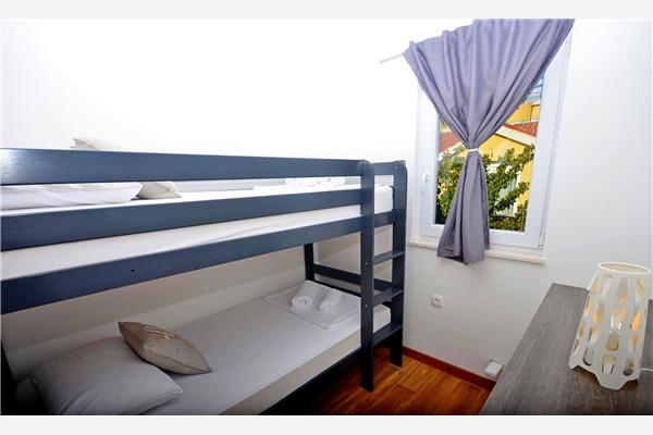 Apartment A1, for 6 persons