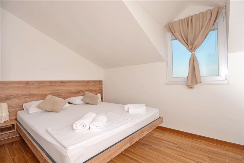 Apartment A1, for 6 persons