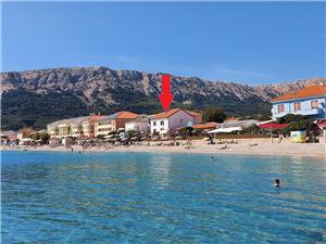 Apartments Anđelka Kvarners islands, Size 30.00 m2, Airline distance to the sea 10 m, Airline distance to town centre 50 m