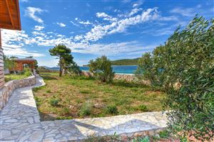 House - Tkon - island Pasman