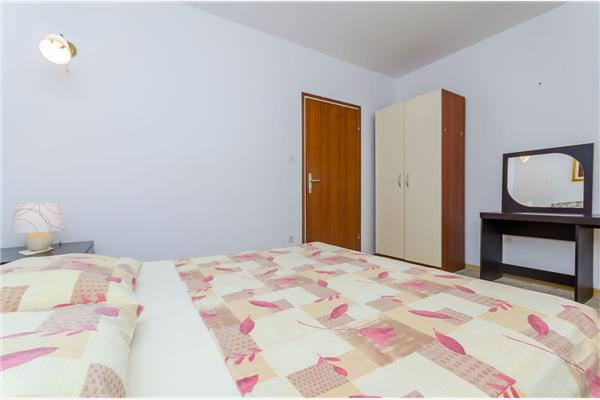 House K1, for 5 persons