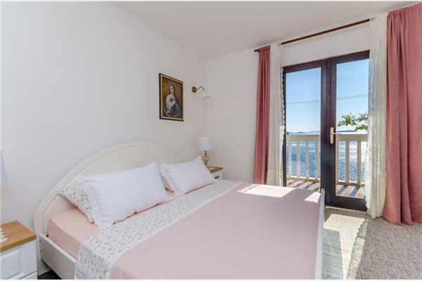 House K1, for 5 persons