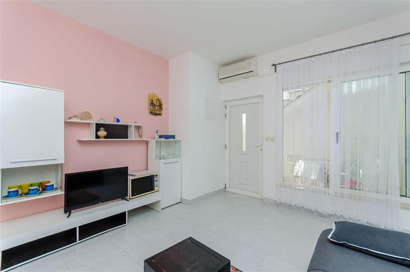 Apartment A3, for 3 persons
