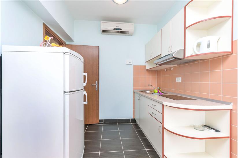 Apartment A4, for 4 persons