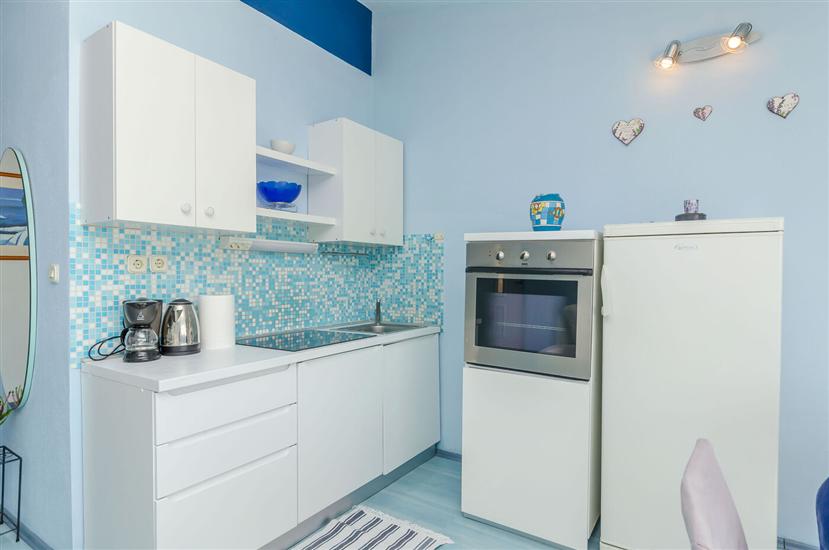 Apartment A2, for 5 persons