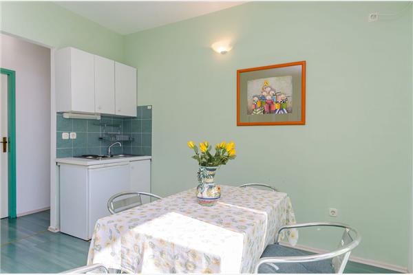 Apartment A1, for 3 persons