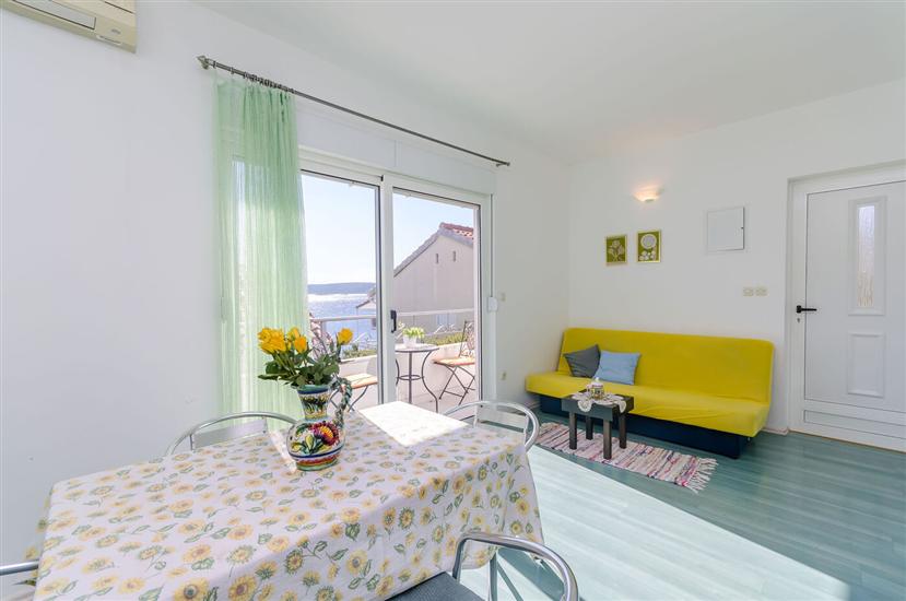 Apartment A1, for 3 persons