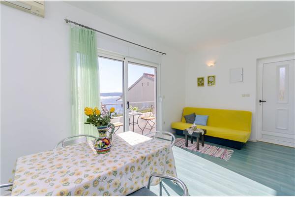 Apartment A1, for 3 persons