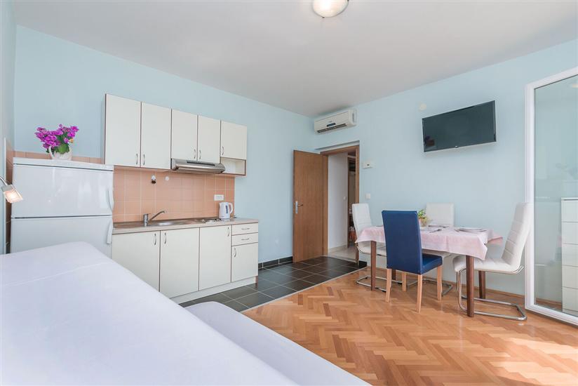 Apartment A5, for 4 persons