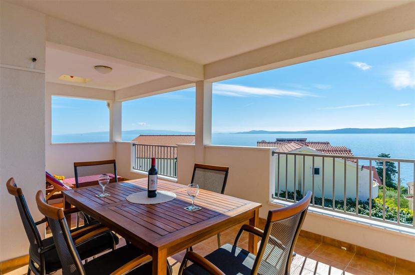 Apartment A2, for 5 persons