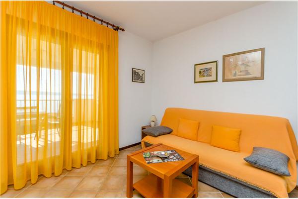 Apartment A2, for 5 persons