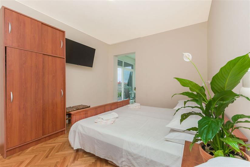Apartment A9, for 3 persons