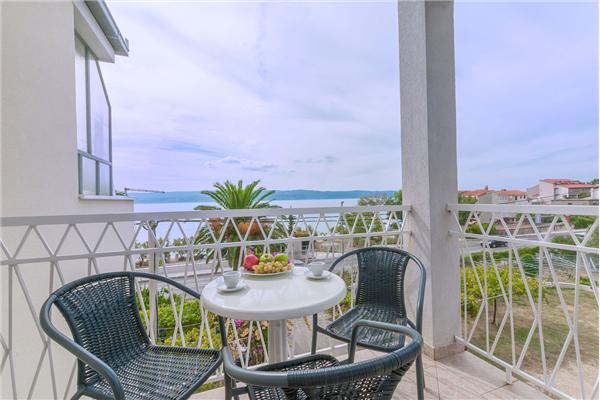 Apartment A9, for 3 persons