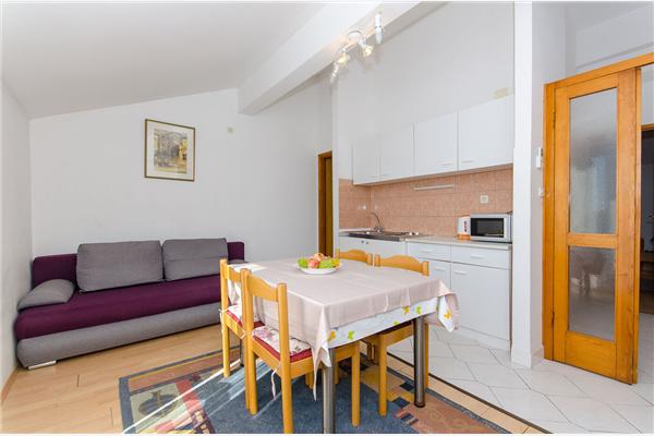 Apartment A2, for 4 persons