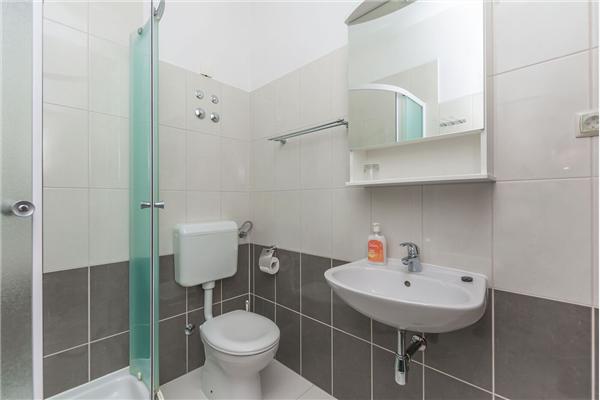 Apartment A10, for 4 persons