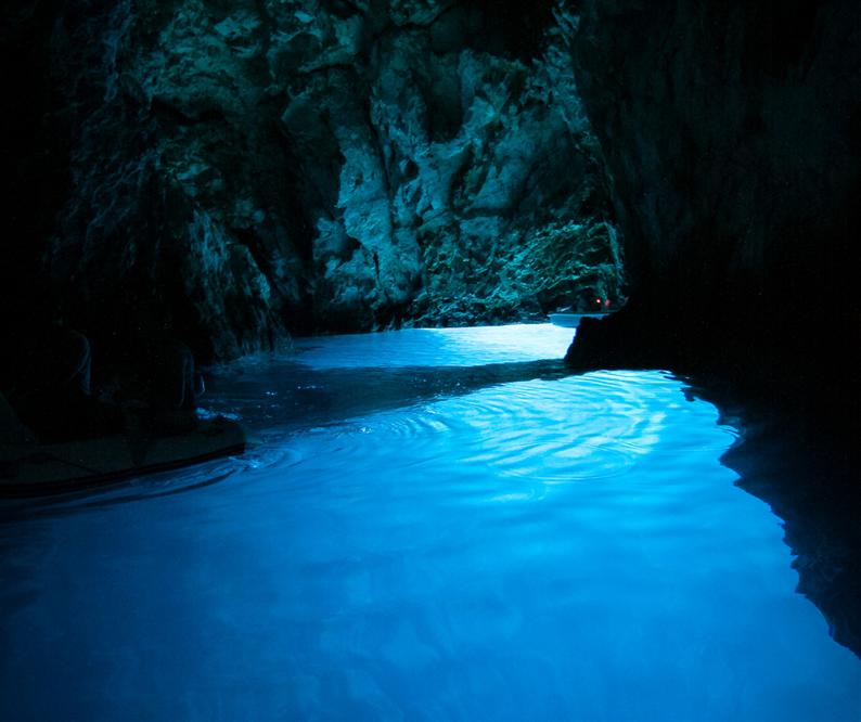 Blue-Cave-Bisevo-island