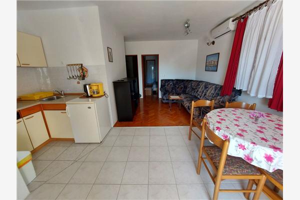 Apartment A1, for 4 persons