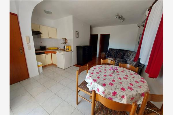 Apartment A2, for 4 persons