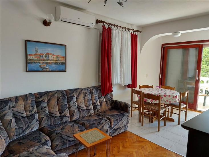 Apartment A2, for 4 persons