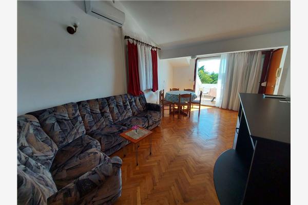 Apartment A4, for 4 persons