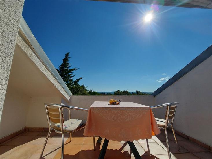 Apartment A4, for 4 persons