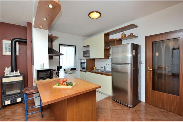 Apartment A1, for 7 persons