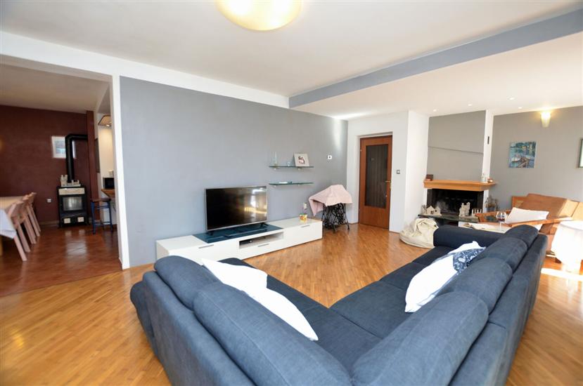 Apartment A1, for 7 persons