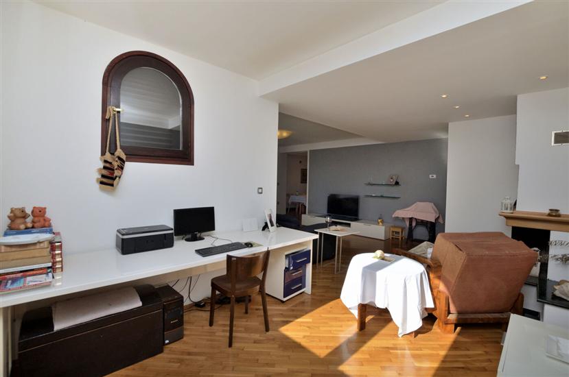 Apartment A1, for 7 persons