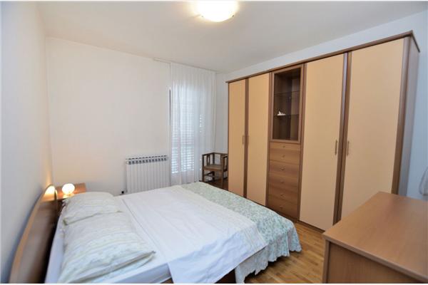 Apartment A1, for 7 persons