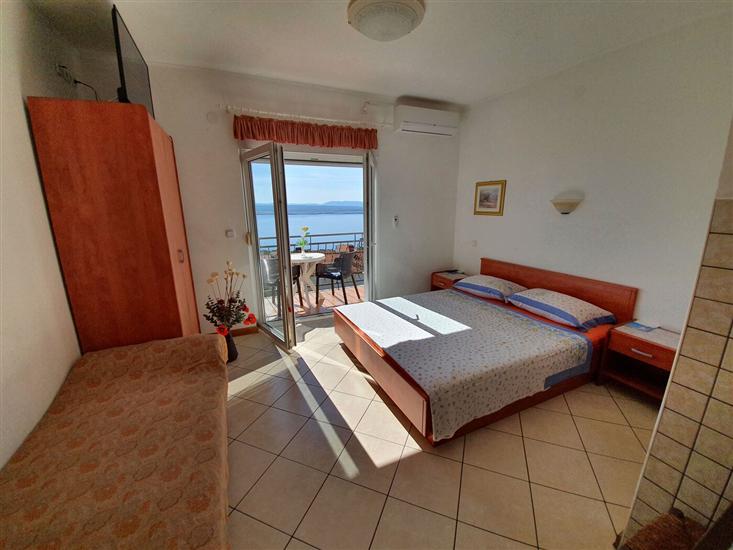 Apartment A1, for 3 persons